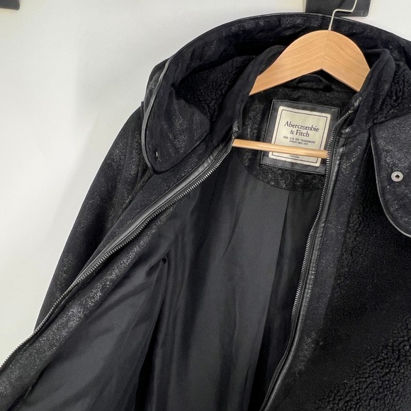 Abercrombie Fitch Black Faux Leather Sherpa Lined Hooded Coat‎ Women's Size M - Picture 9 of 15